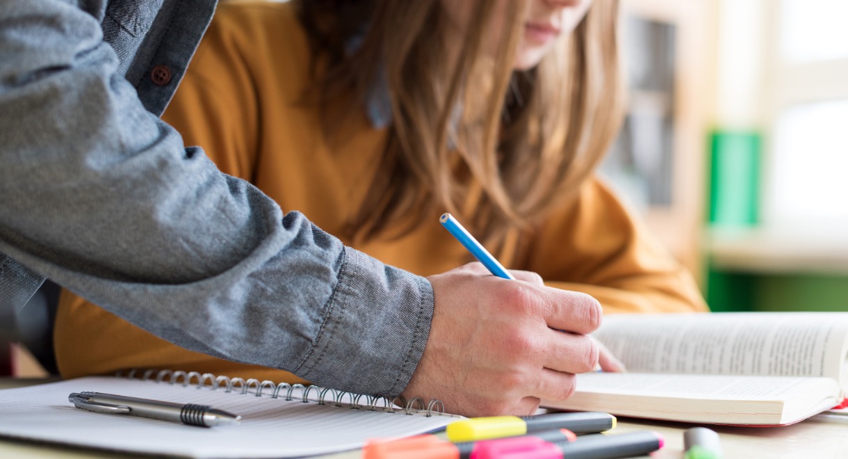 How can tutoring help in recovering learning?